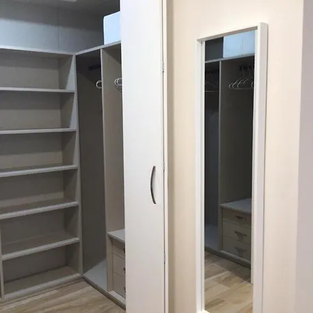 Hyp - Esquina Primavera *