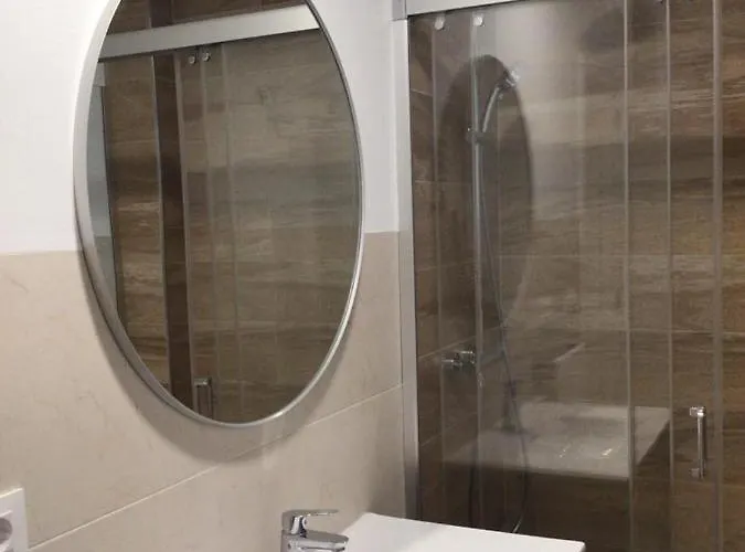 Hyp - Esquina Primavera Daire